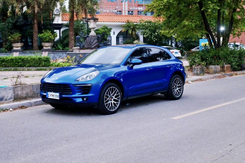 东莞16年保时捷Macan8