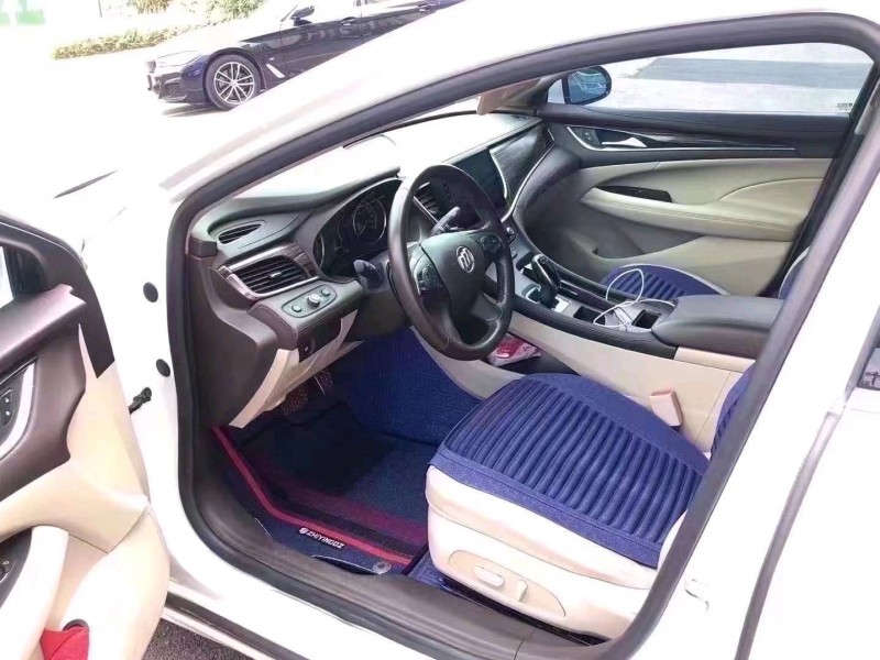 宜春16年别克君越7