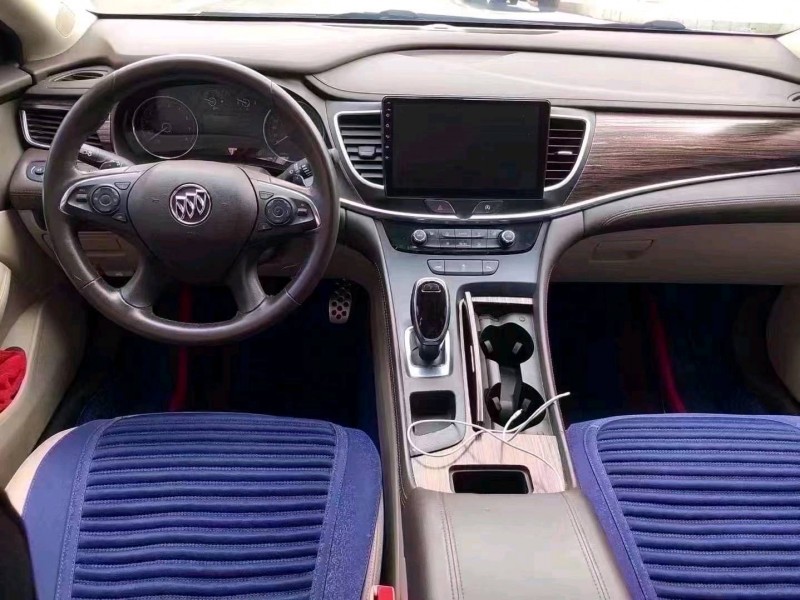 宜春16年别克君越9