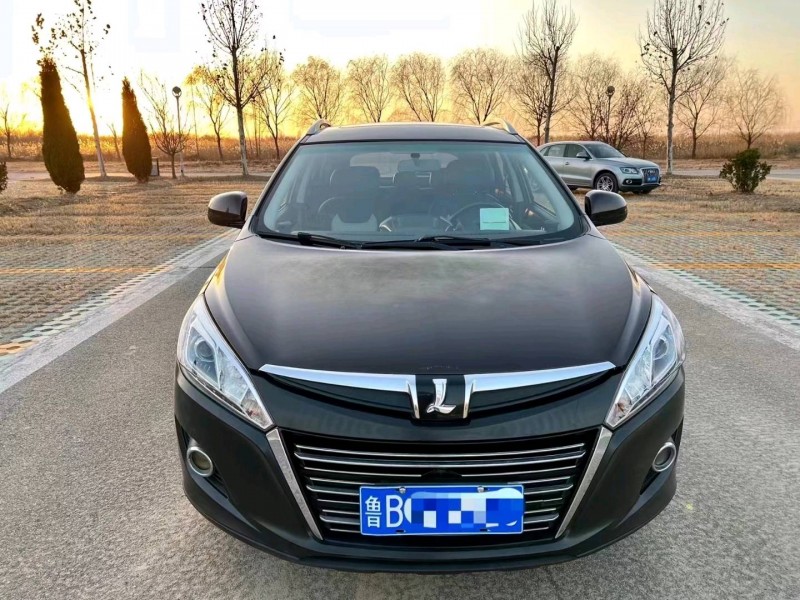 濱州16年納智捷優6 SUV1
