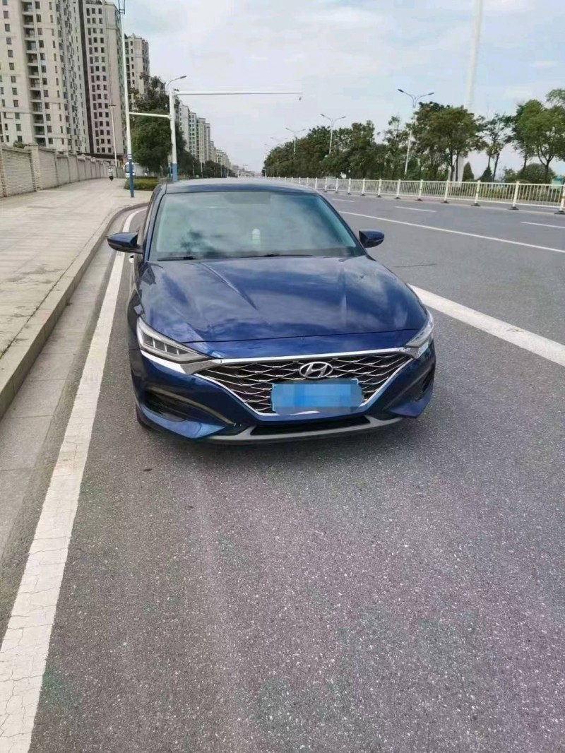 宜春20年现代菲斯塔1