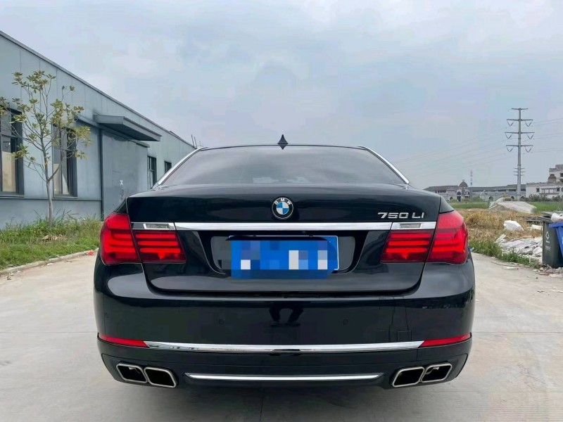 宜昌15年宝马7系8