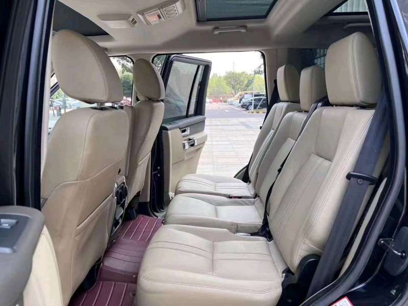 枣庄16年路虎发现8