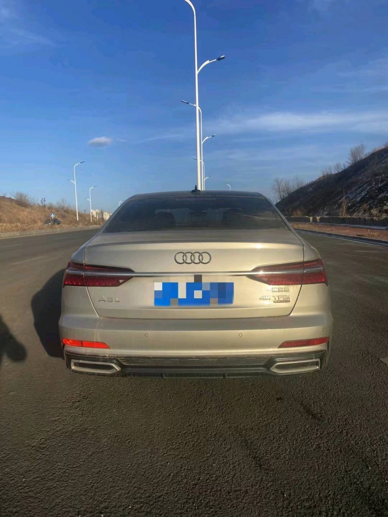 烟台19年奥迪A6L9
