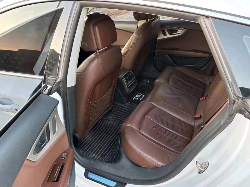 东营18年奥迪A7L3