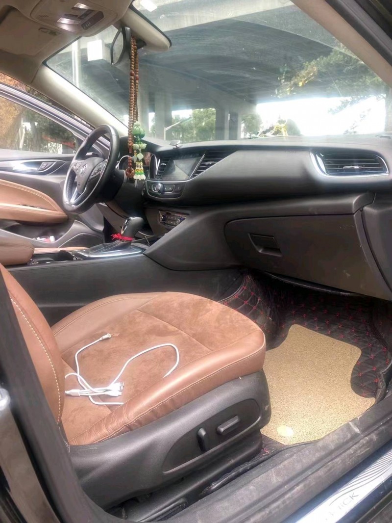 嘉兴18年别克君威3