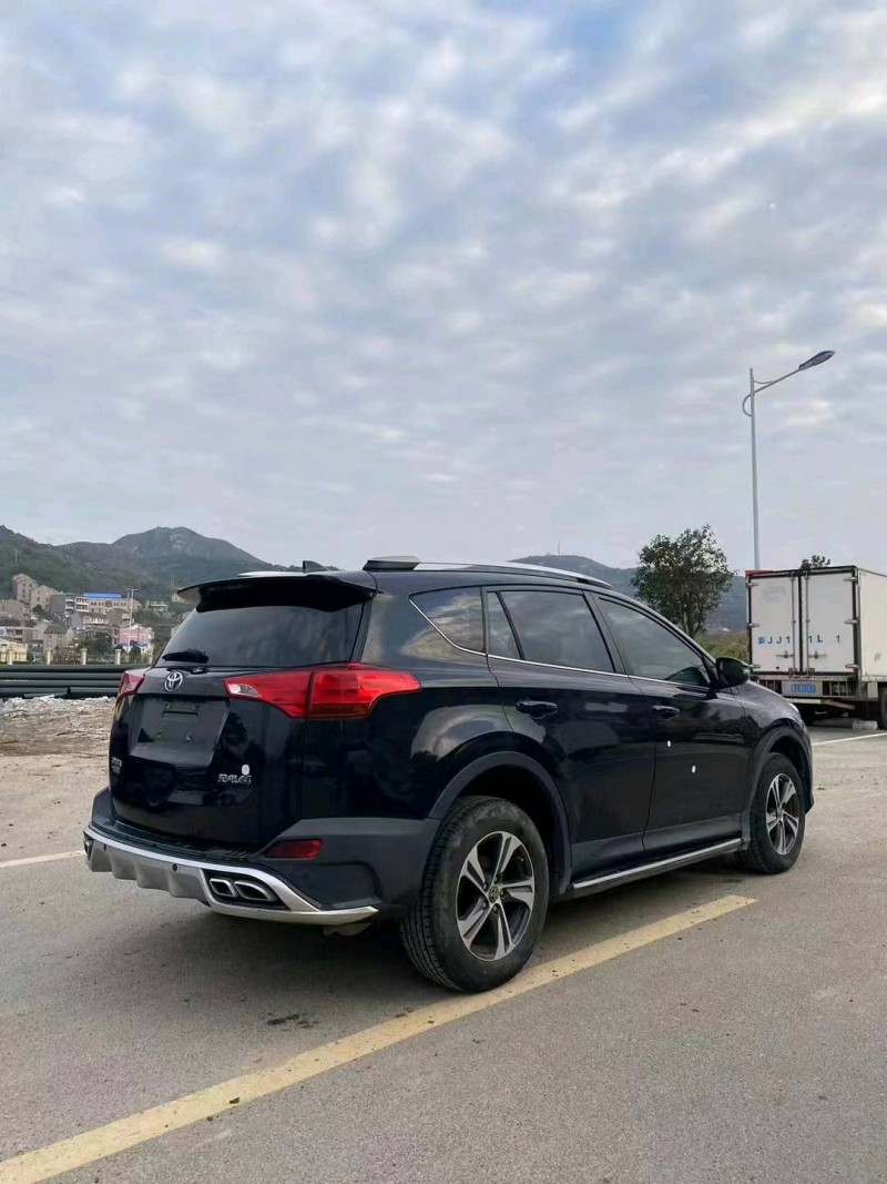 嘉兴16年丰田RAV4荣放3