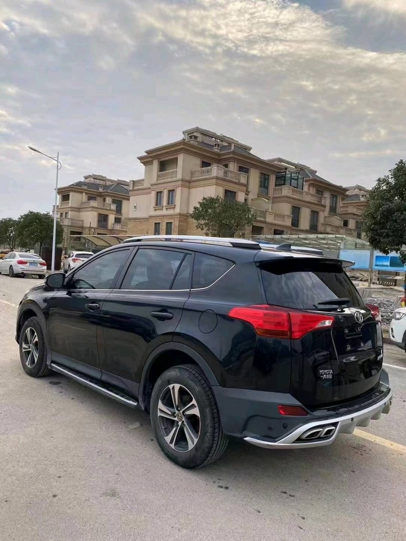嘉兴16年丰田RAV4荣放8