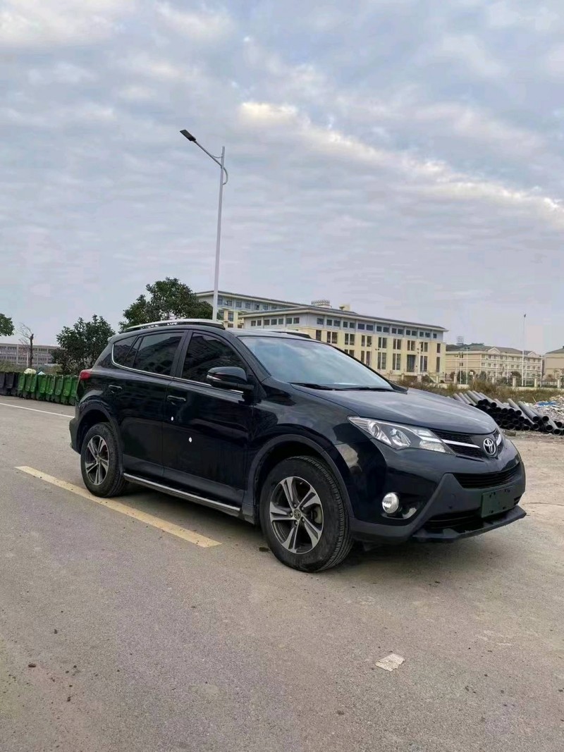 嘉兴16年丰田RAV4荣放9