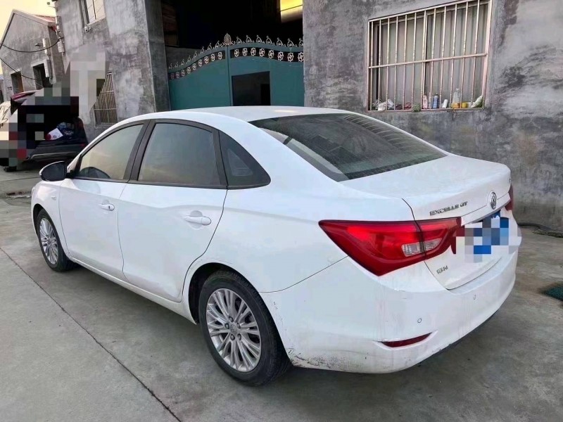 枣庄17年别克英朗9