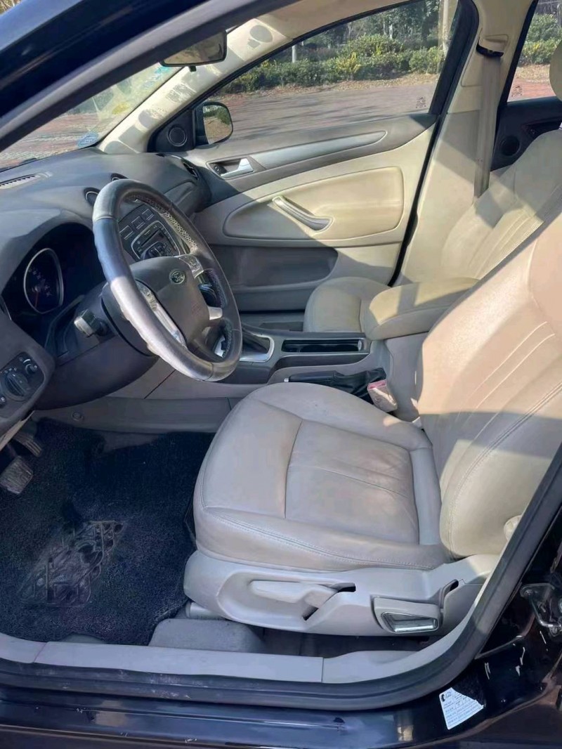 常州11年福特蒙迪欧8