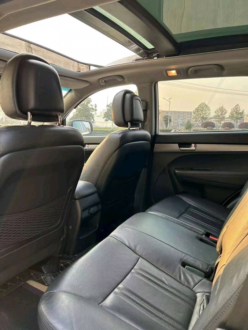 宜昌14年起亚索兰托8