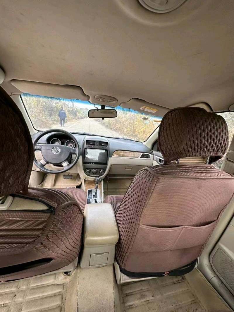 枣庄15年别克凯越9