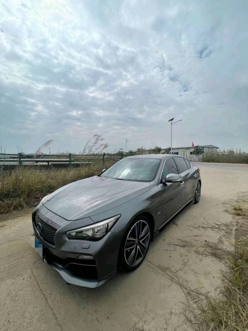 珠海16年英菲尼迪Q50L7