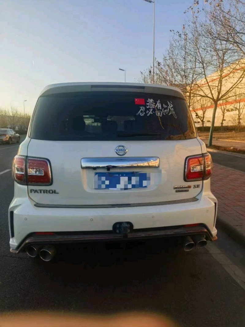 邯郸17年日产途乐3