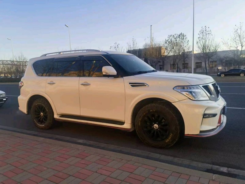 邯郸17年日产途乐6