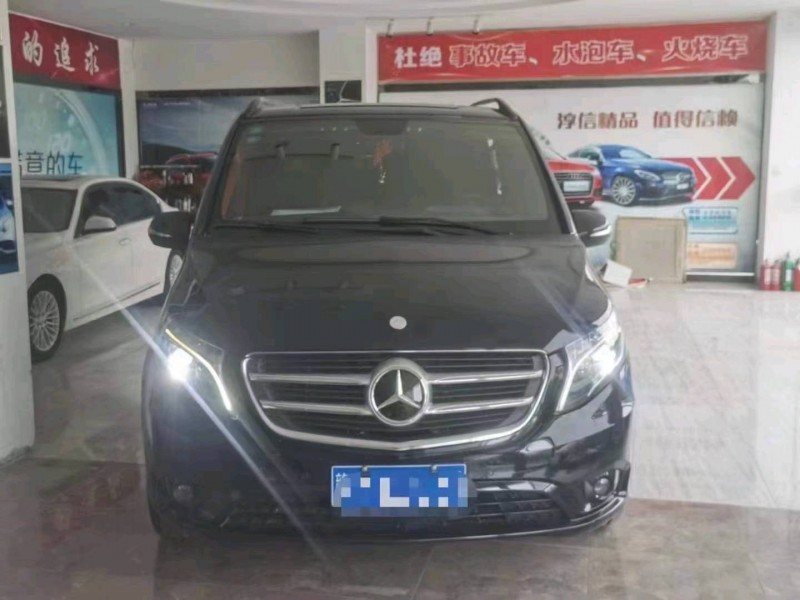 宜春19年奔驰威霆1