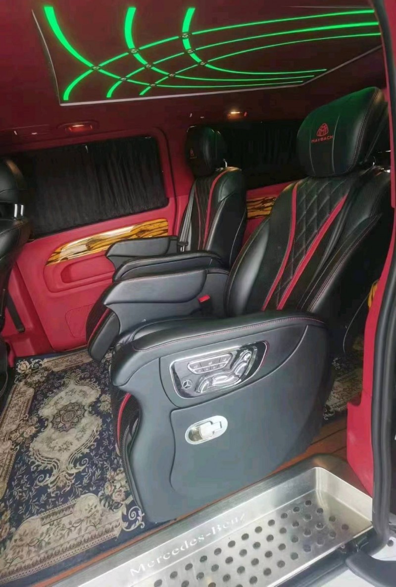 宜春19年奔驰威霆6