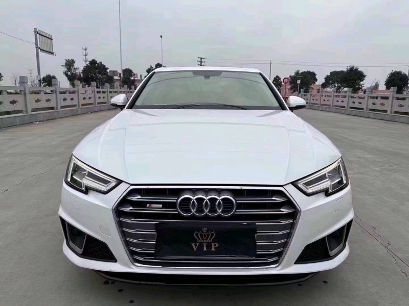 常州19年奥迪A4L1