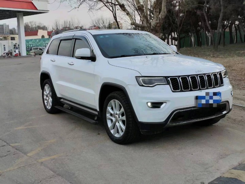 枣庄18年Jeep大切诺基3