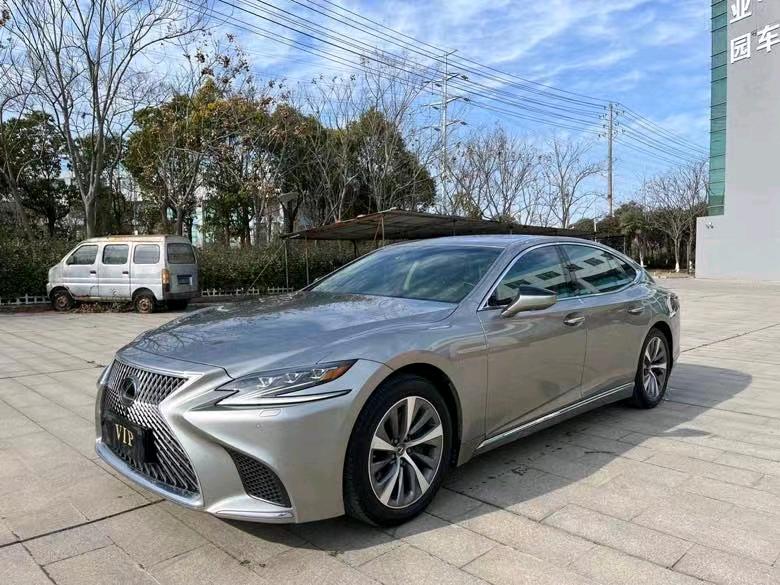 盐城19年雷克萨斯LS9