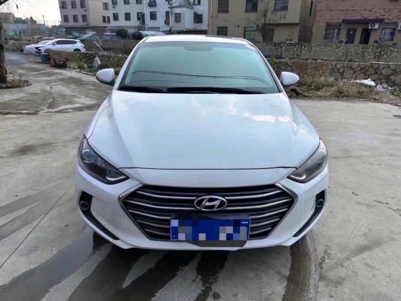 嘉兴16年现代领动1