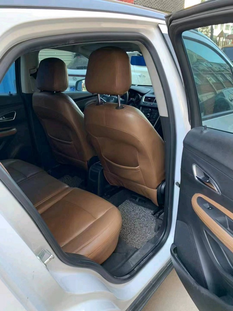 宜春16年别克昂科拉4