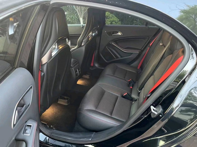 淮南17年奔驰AMG7