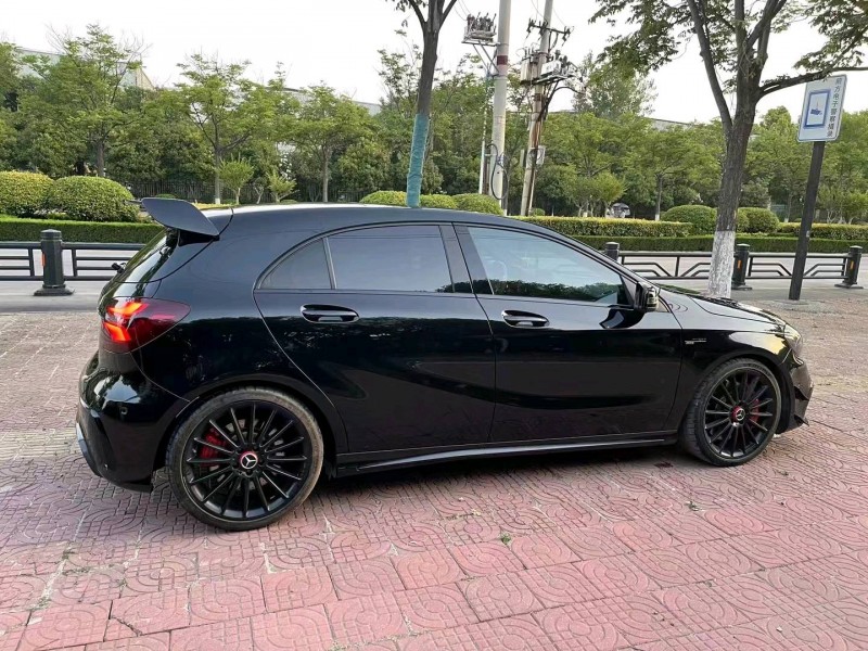 淮南17年奔驰AMG6