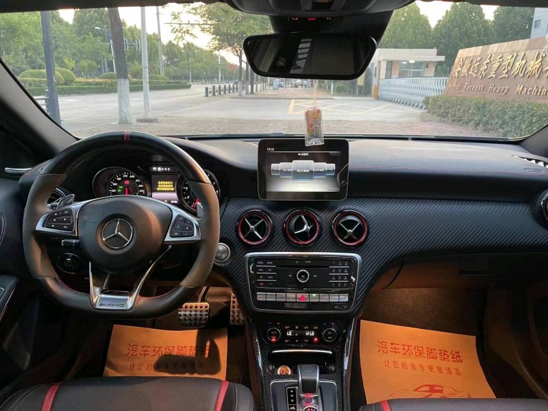 淮南17年奔驰AMG9
