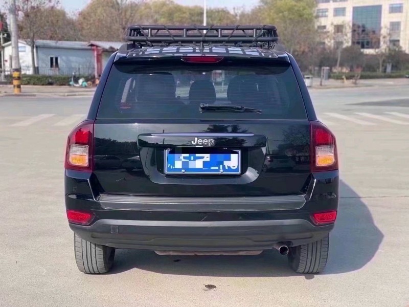 枣庄15年Jeep指南者5