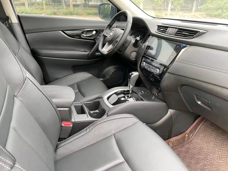 北京20年日产奇骏7