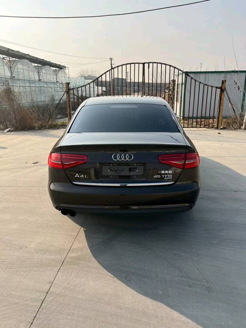 徐州15年奥迪A4L8
