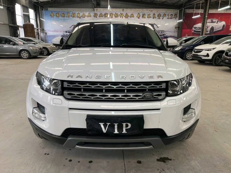 济宁14年路虎极光9