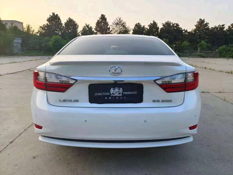 北京18年雷克萨斯ES9
