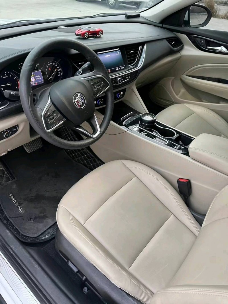 北京22年别克君威6