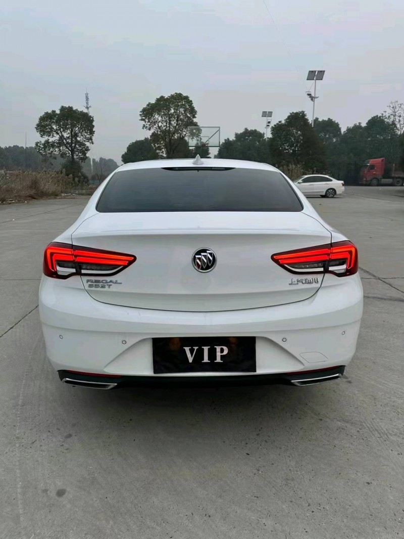 北京22年别克君威9