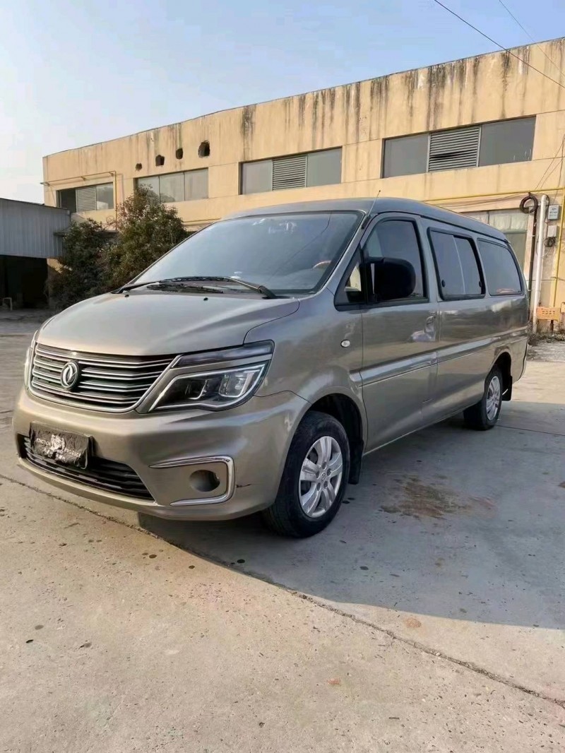 北京19年东风菱智2