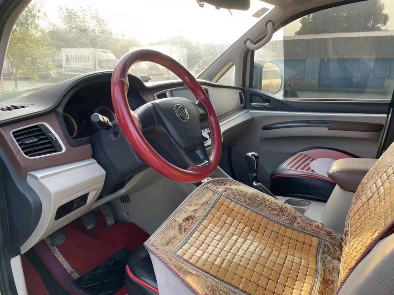 北京19年东风菱智8