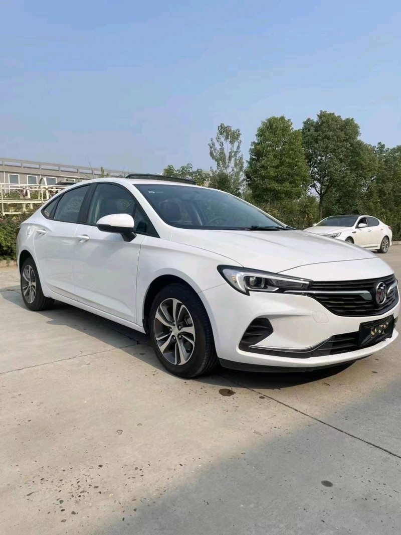 北京22年别克威朗3