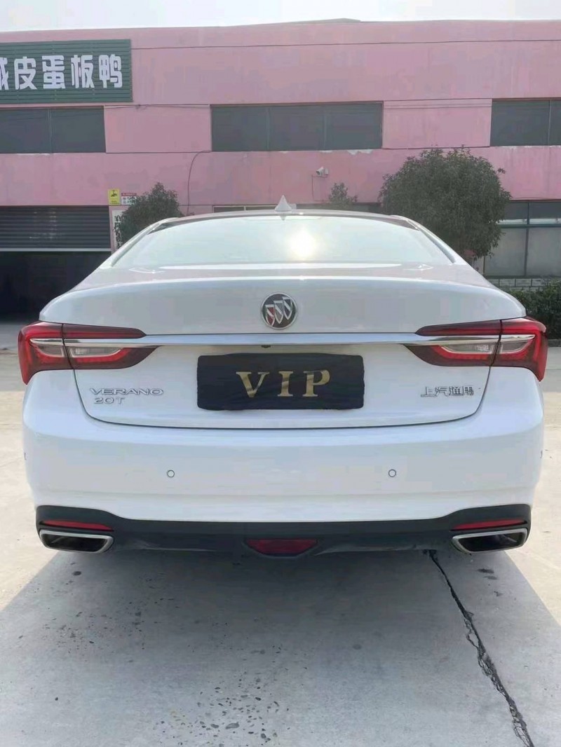 北京22年别克威朗9