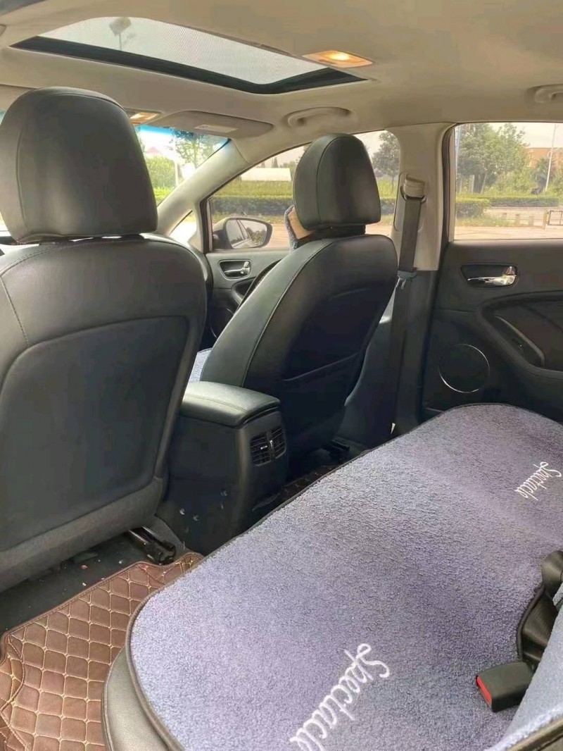 宜昌14年起亚K38