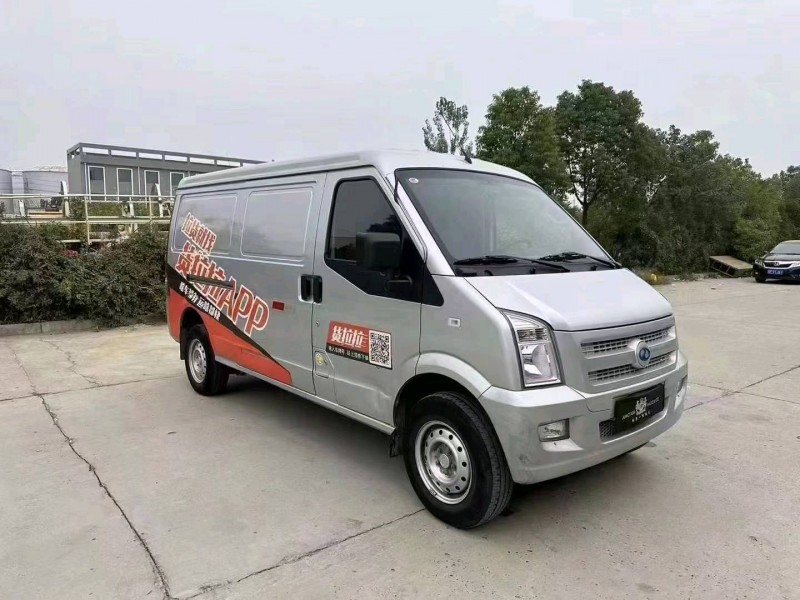 北京21年瑞驰EC35新能源2