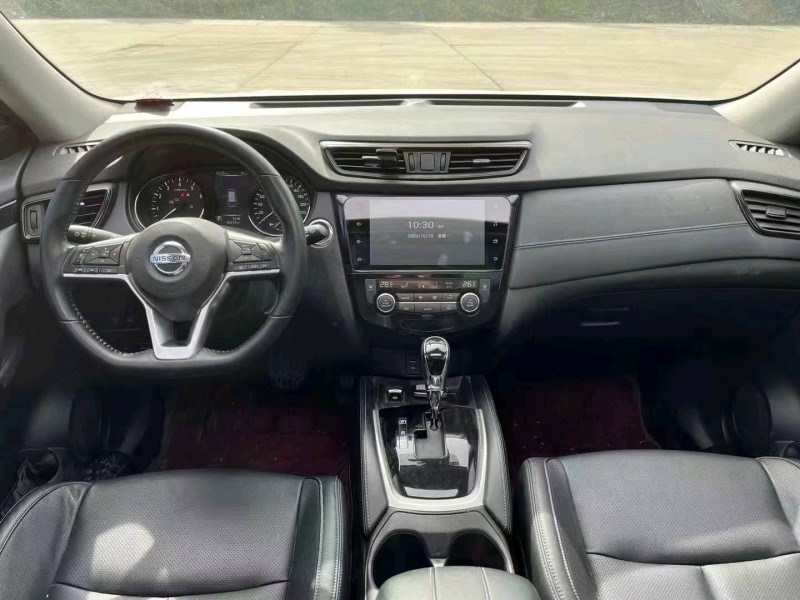 北京20年日产奇骏7