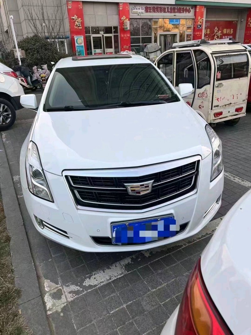 苏州16年凯迪拉克XTS1