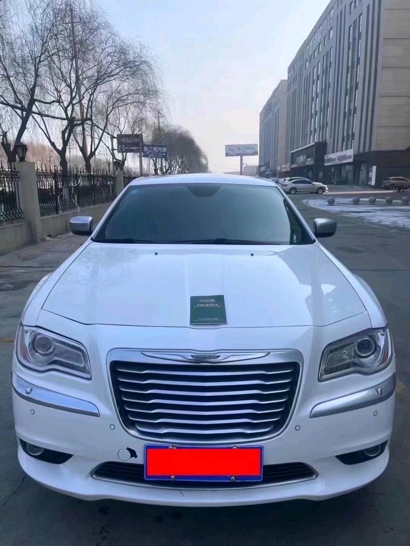 枣庄14年克莱斯勒300C1