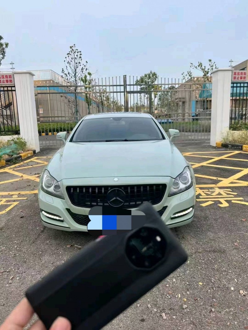 宜昌11年奔驰CLS9