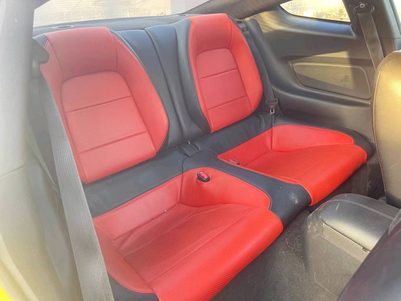 徐州15年福特野马6