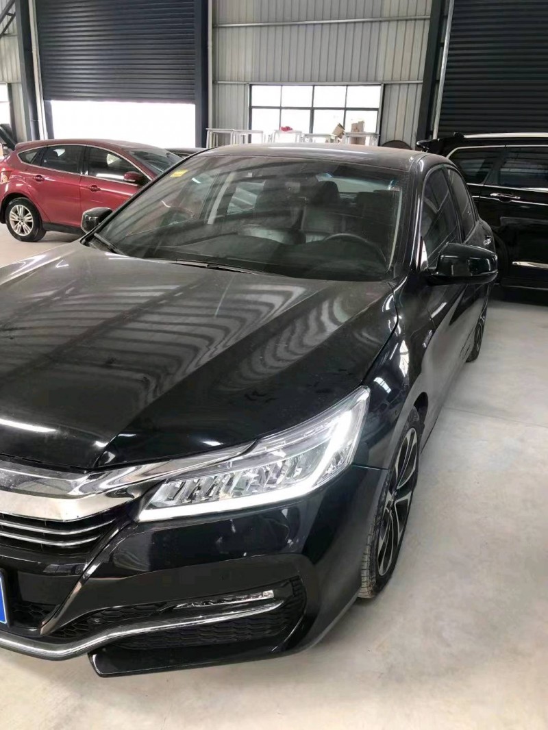 宜昌17年本田雅阁3