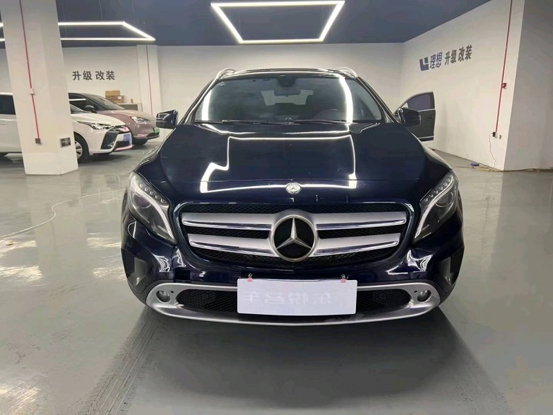 济南15年奔驰GLA1